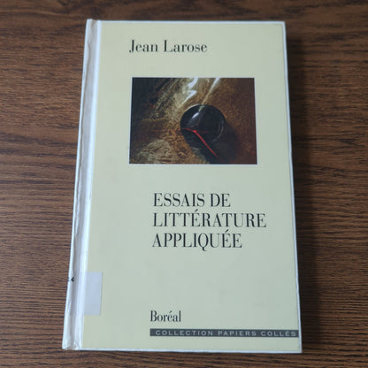 Essais de littérature appliquée