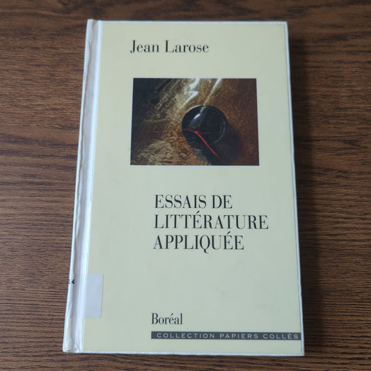 Essais de littérature appliquée